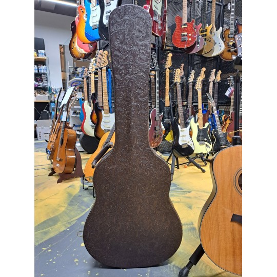 Taylor 317e Westerngitarre B-Stock (Ausstellungstück)