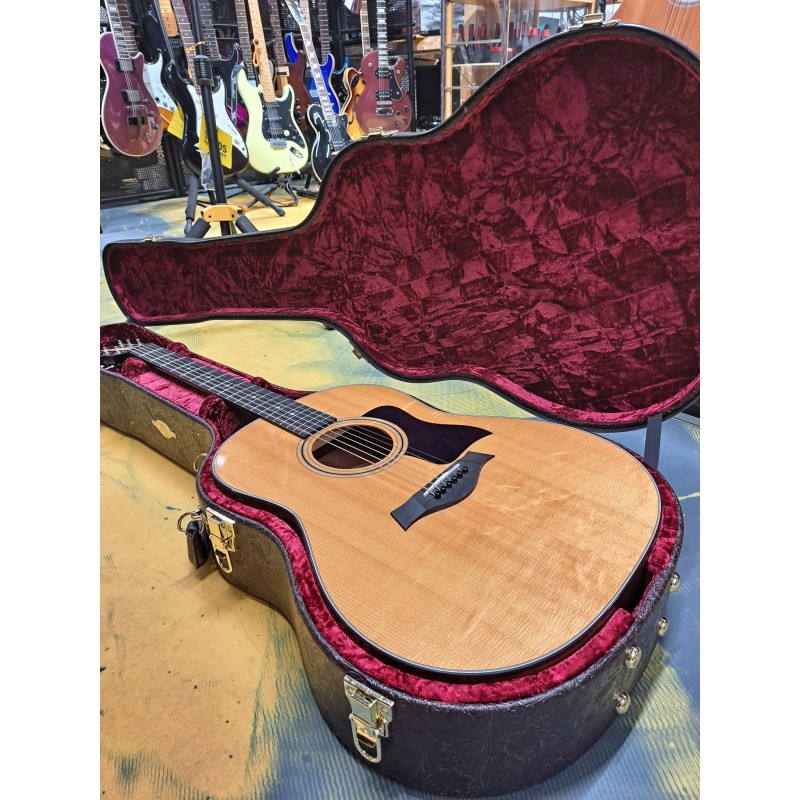 Taylor 317e Westerngitarre B-Stock (Ausstellungstück)