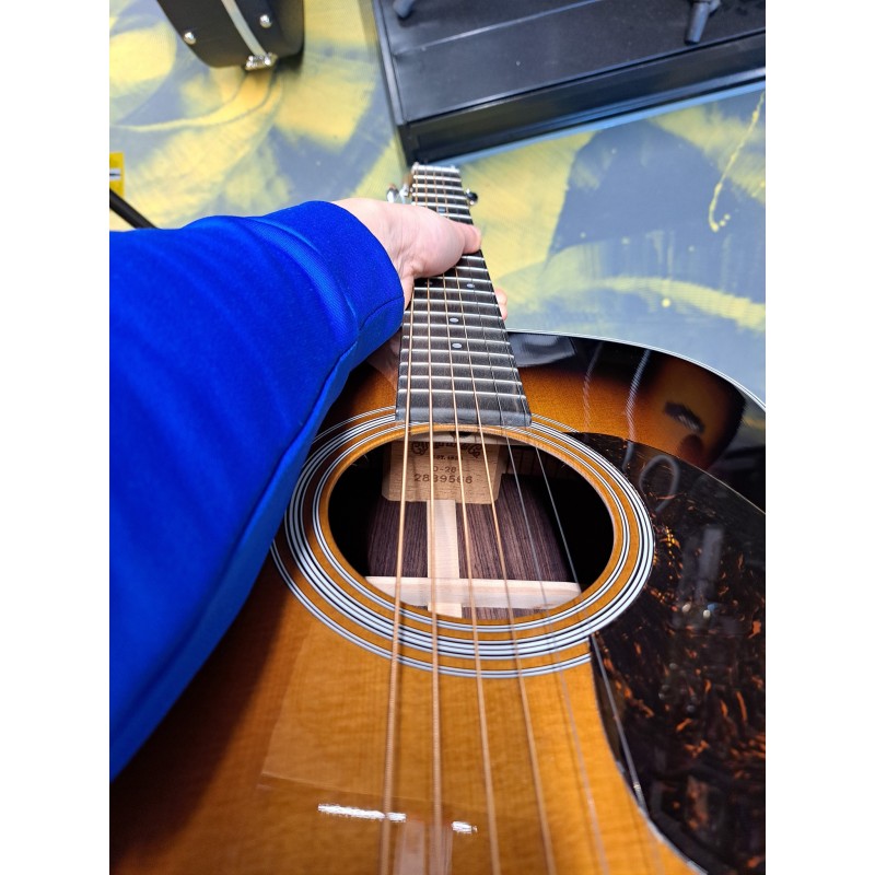 Martin HD-28 Sunburst Westerngitarre reduziert!!!! günstigster Preis!!